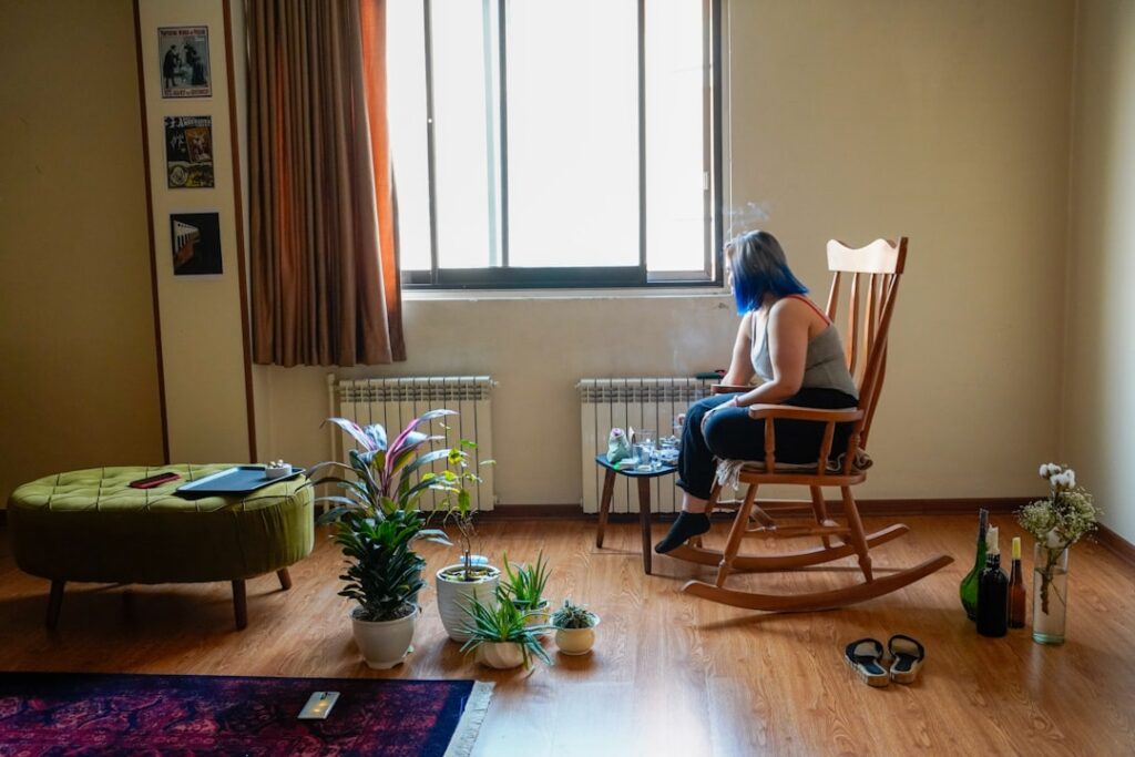 Which clinics in Phoenix offer somatic therapy for anxiety and trauma?