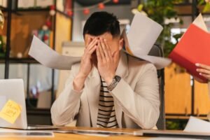 What are the best mental health treatment approaches for startup founders?