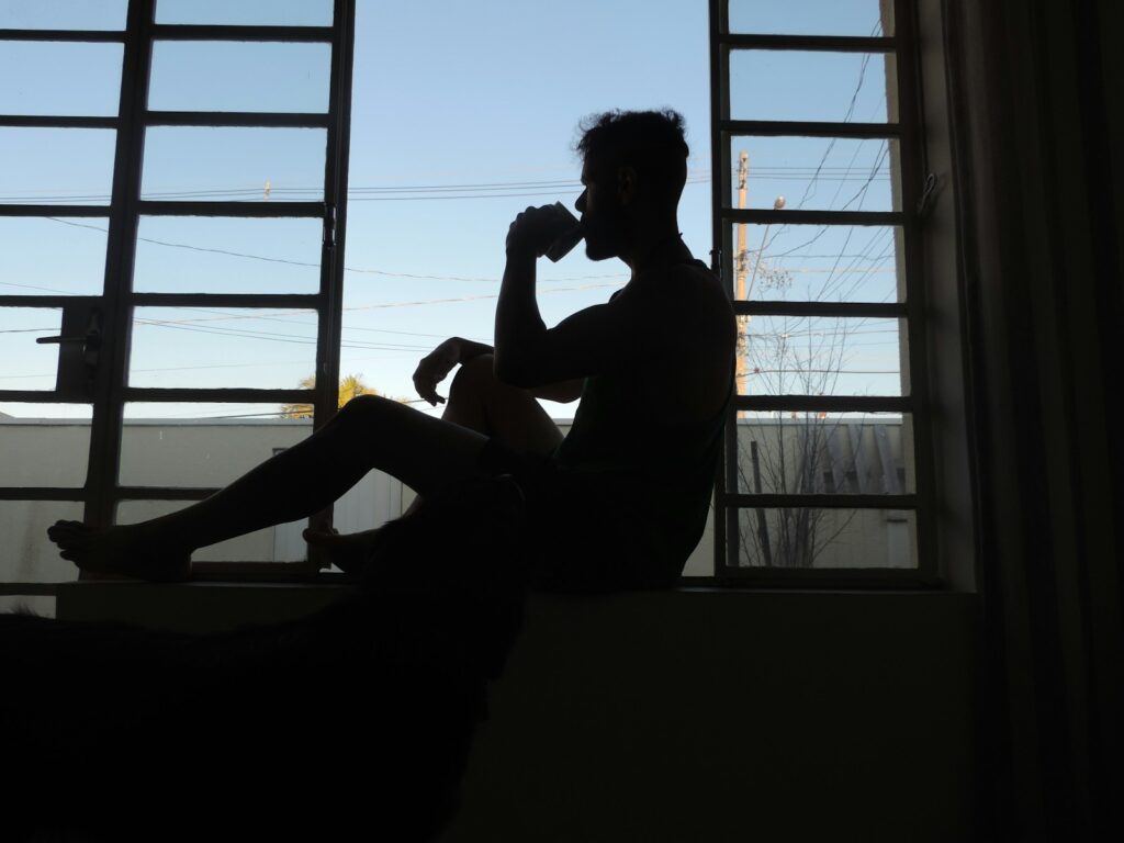 may06-silhouette-caldas